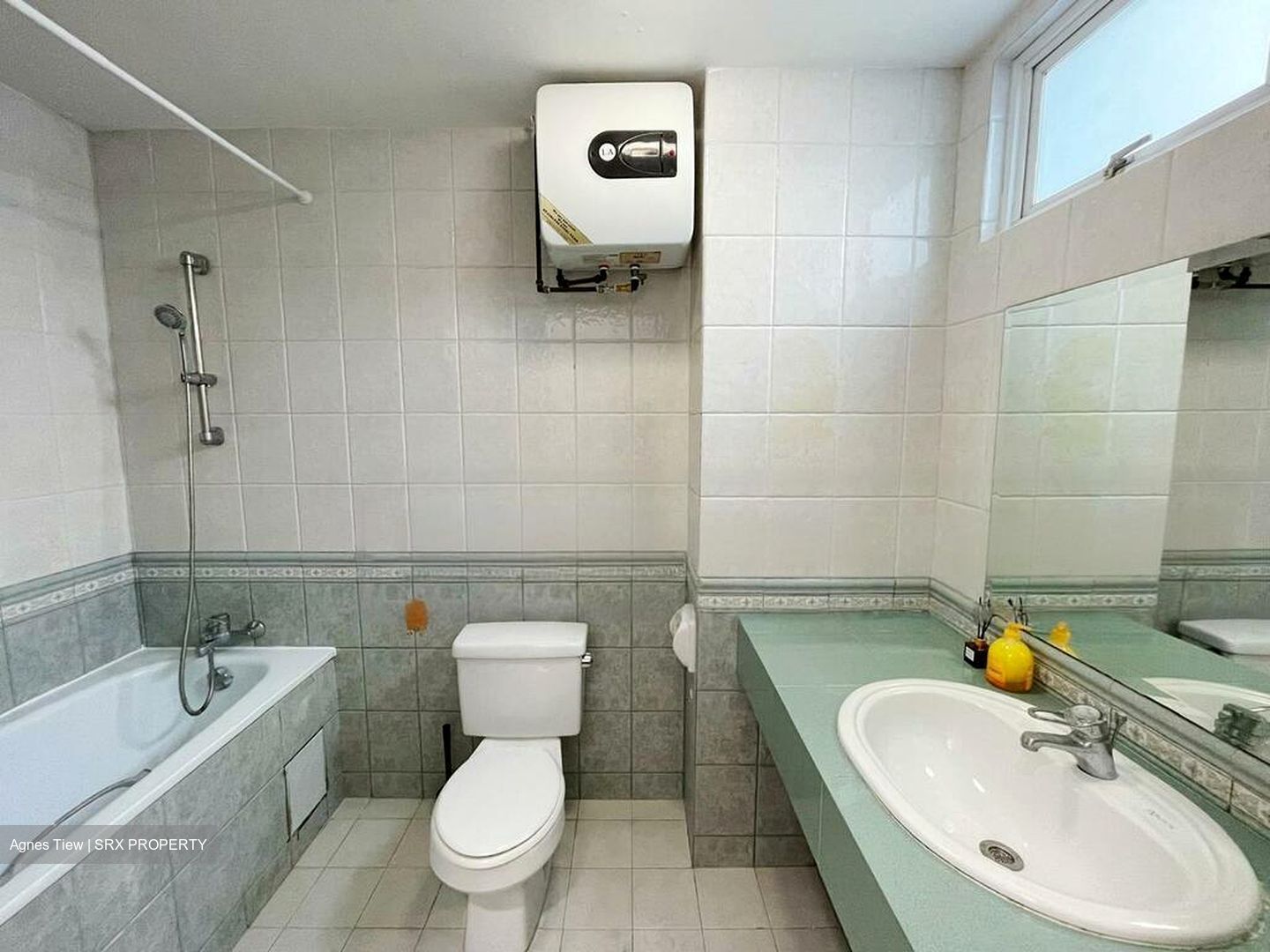 Monarchy Apartments (D11), Apartment #470834551